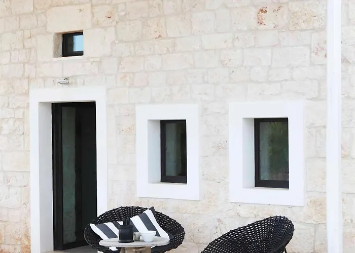 וילה With Pool At Ostuni קרוביניו